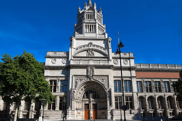 V&A Victoria and Albert Museum Guided Tour in South London - Photo 1 of 14